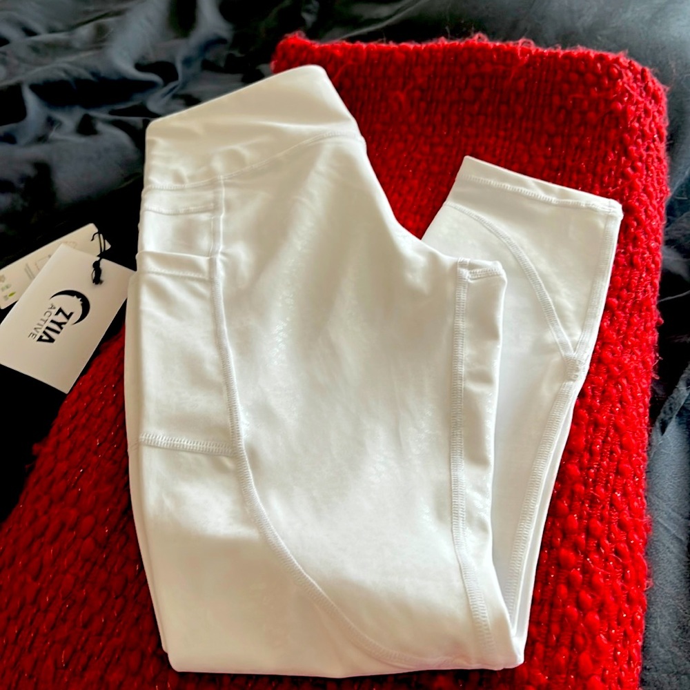 ZYIA white viper pocket light n tight hi-rise